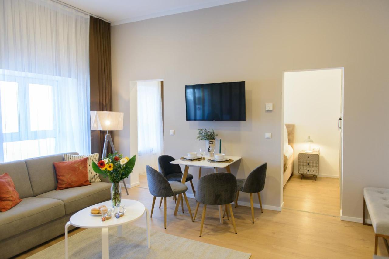 La Vienna Suites - Apartments Hauptbahnhof Bagian luar foto