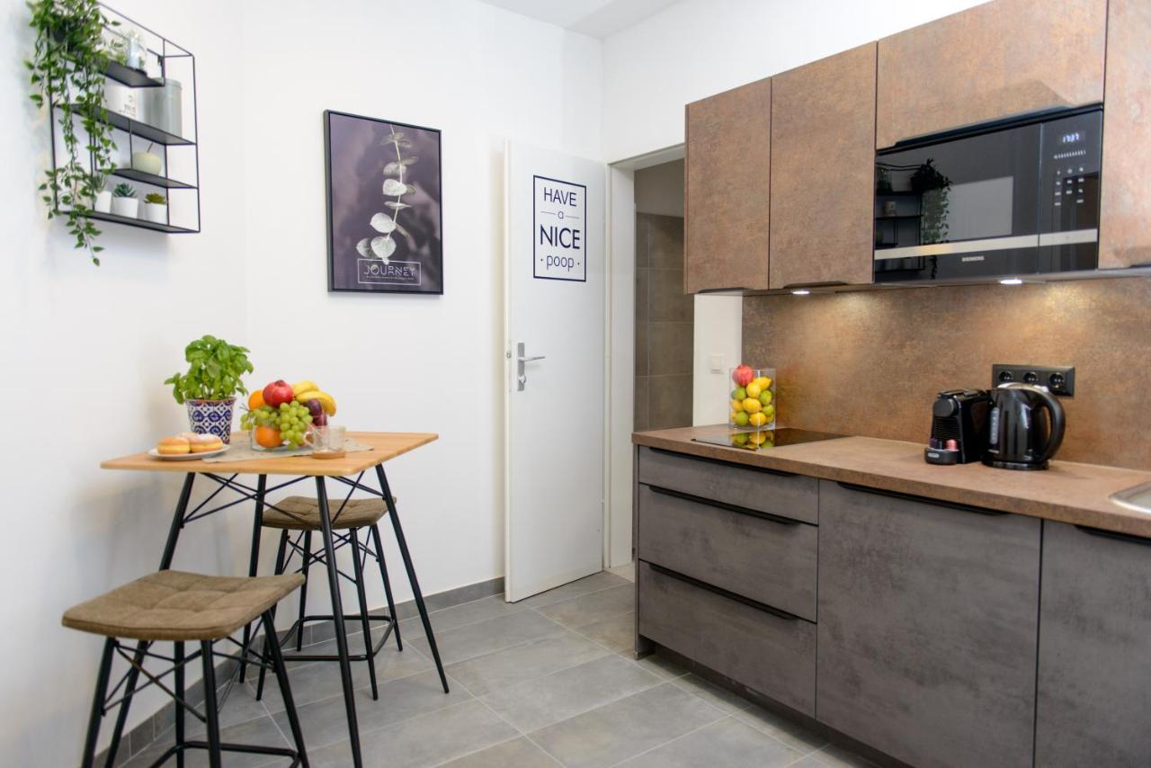 La Vienna Suites - Apartments Hauptbahnhof Bagian luar foto